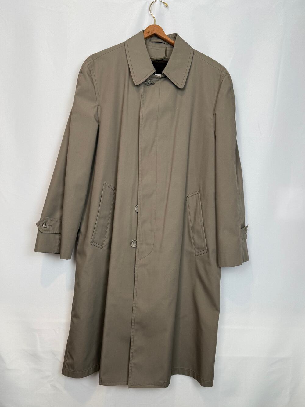 Vintage London Fog Maincoats Tan Trench Coat Size 40R Removable Liner USA